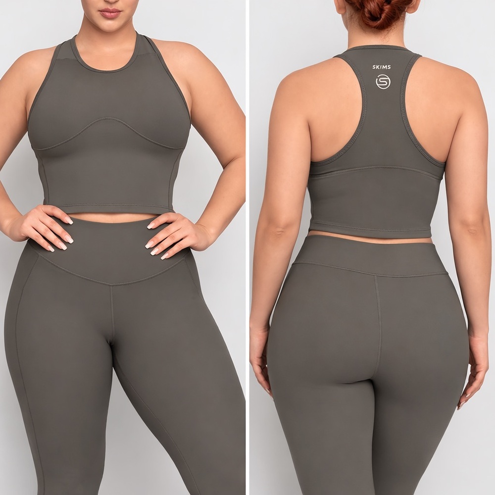 SKIMS Performance Racerback Tank Gunmetal